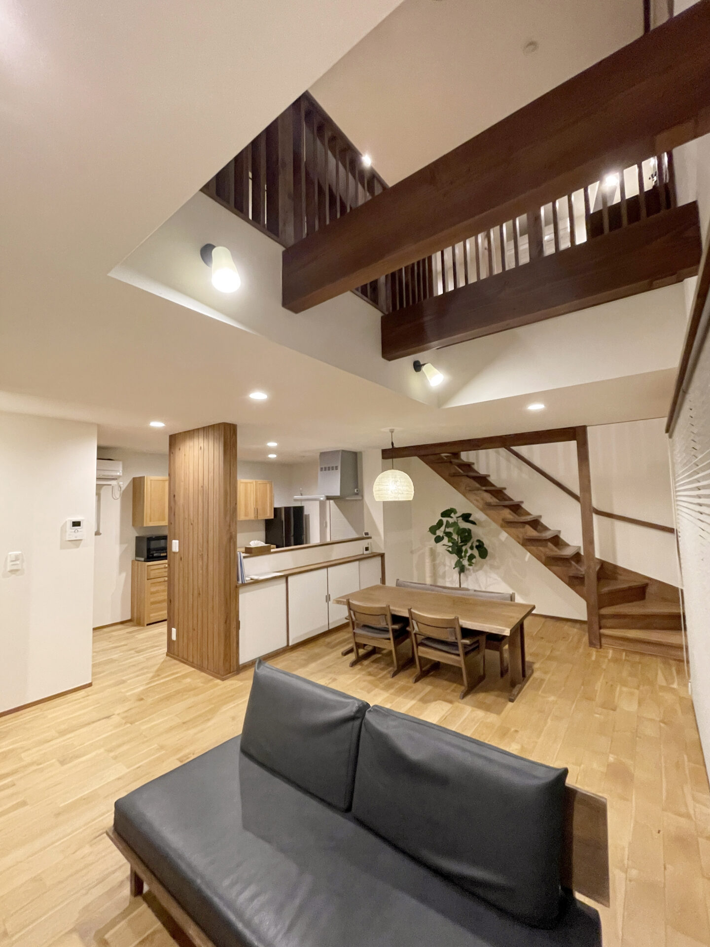 無垢床のリビング